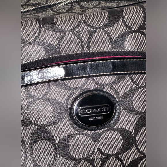 Coach black monogram shoulder bag - Picture 5 of 16